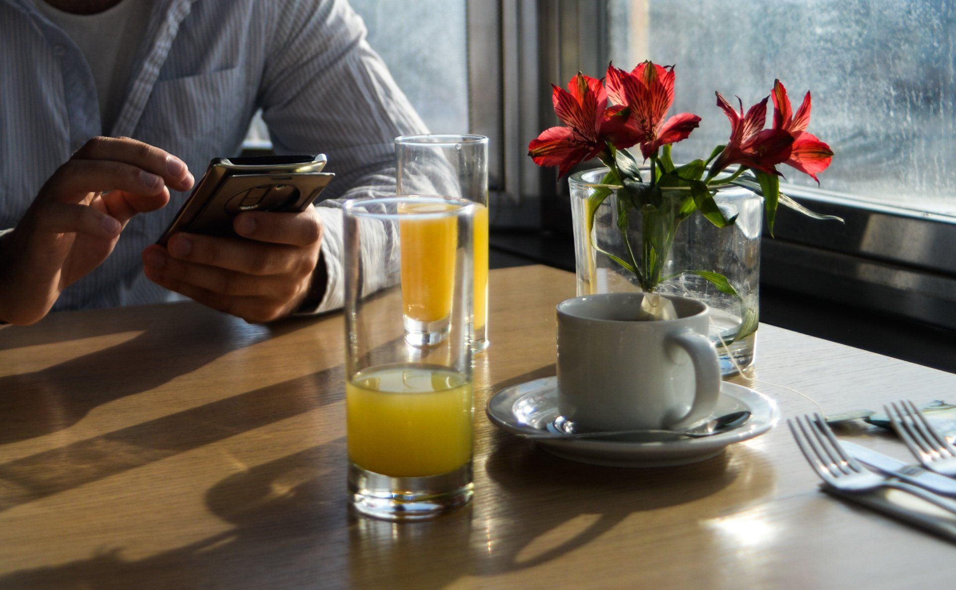 vancouver based photographer canada real estate interior design selling listings photography dining