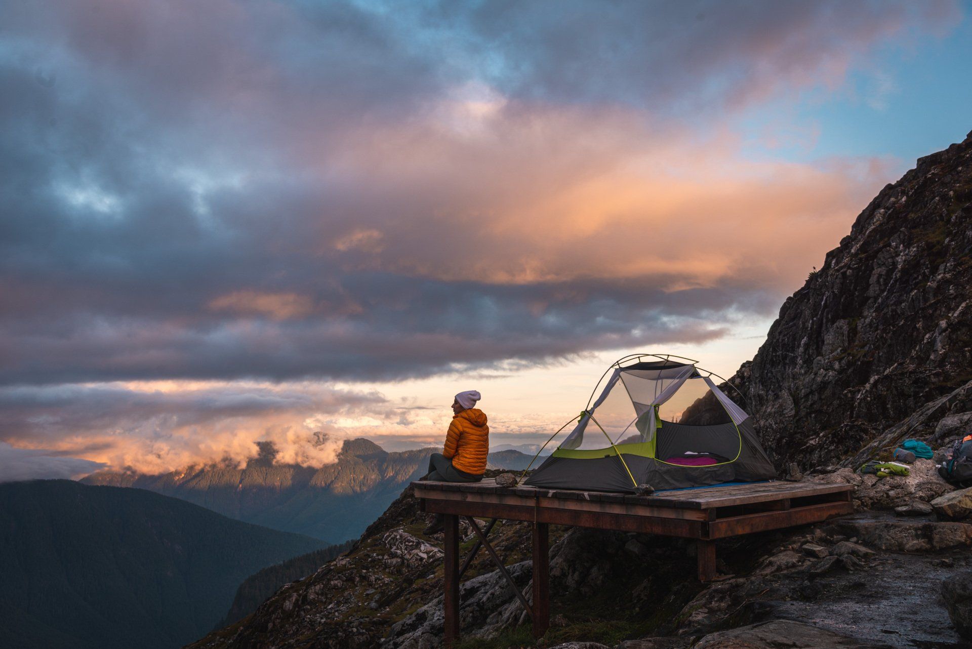 Sunset View from the ridge of Golden Ears mountain, BC, Canada