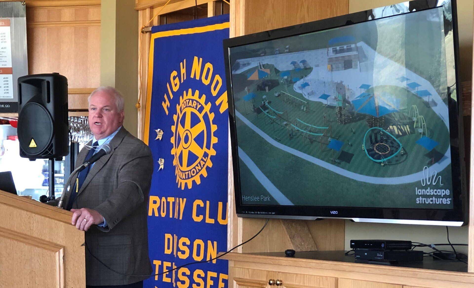 Dickson Mayor Don L. Weiss Jr. discusses several projects with the High Noon Rotary Club on Wednesday, Oct. 7.