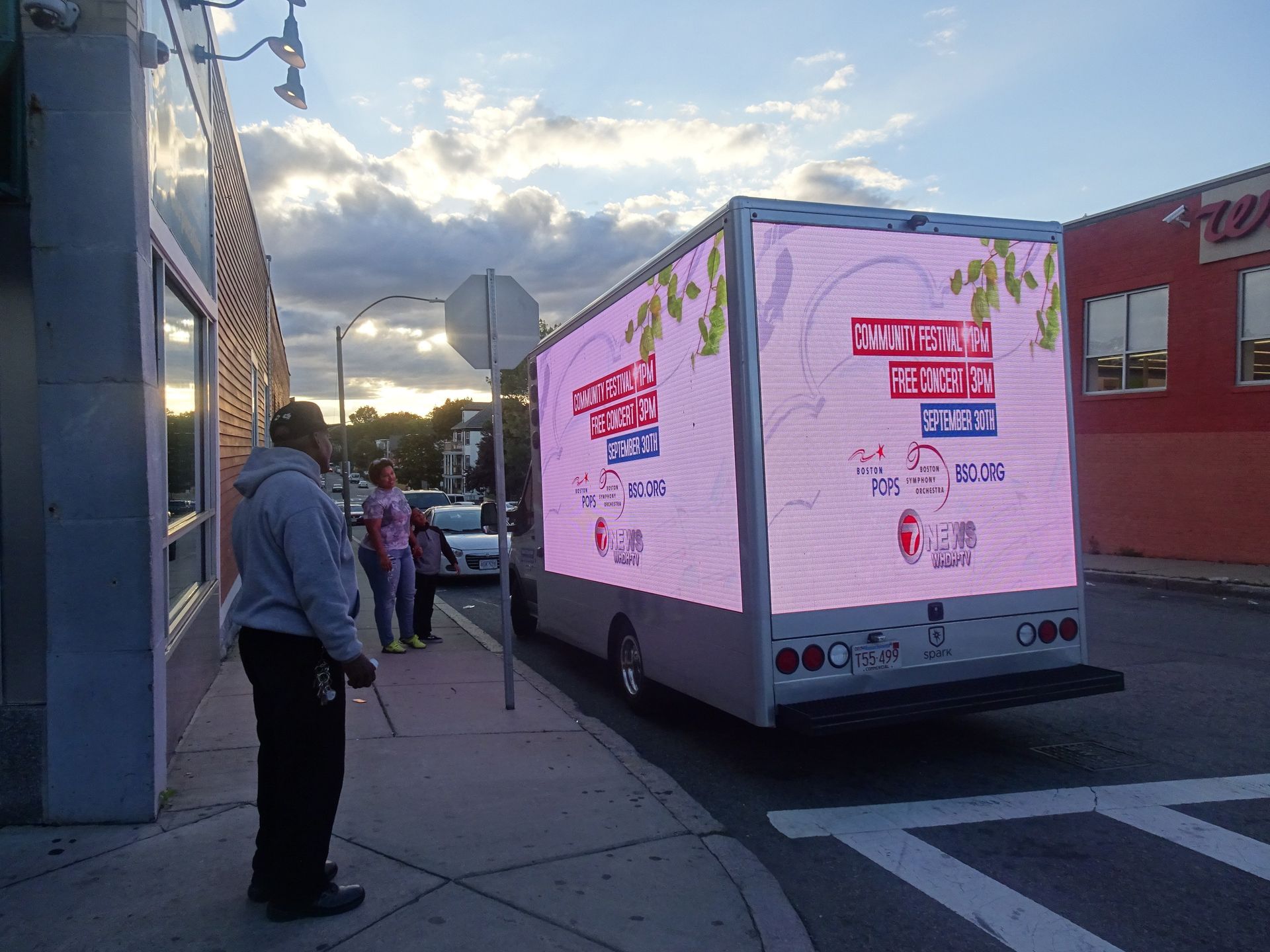 mobile billboard truck