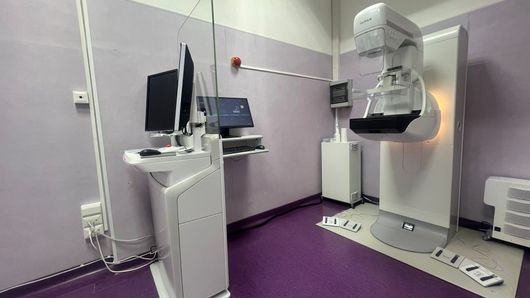 mammografo Planmed Clarity 3D con Tomosintesi