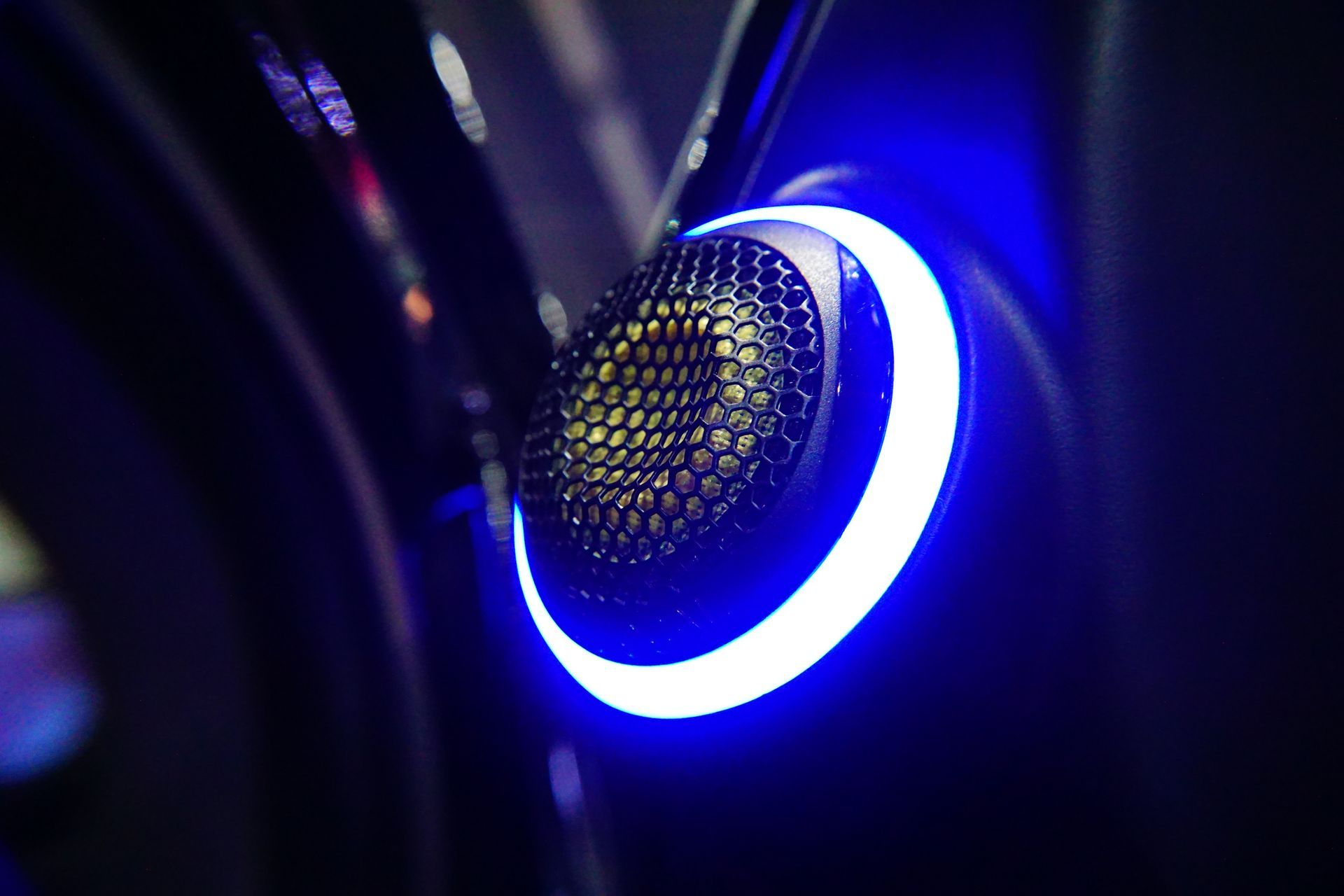 Integrazioni Audio/Radio Custom Fit