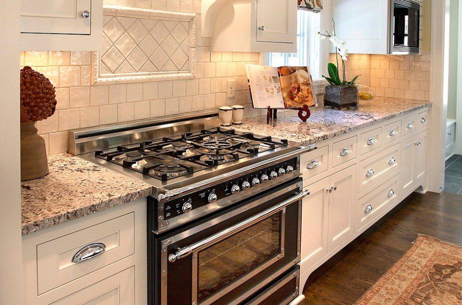 Oven | Maple Grove, MN | Boyd Custom Cabinets