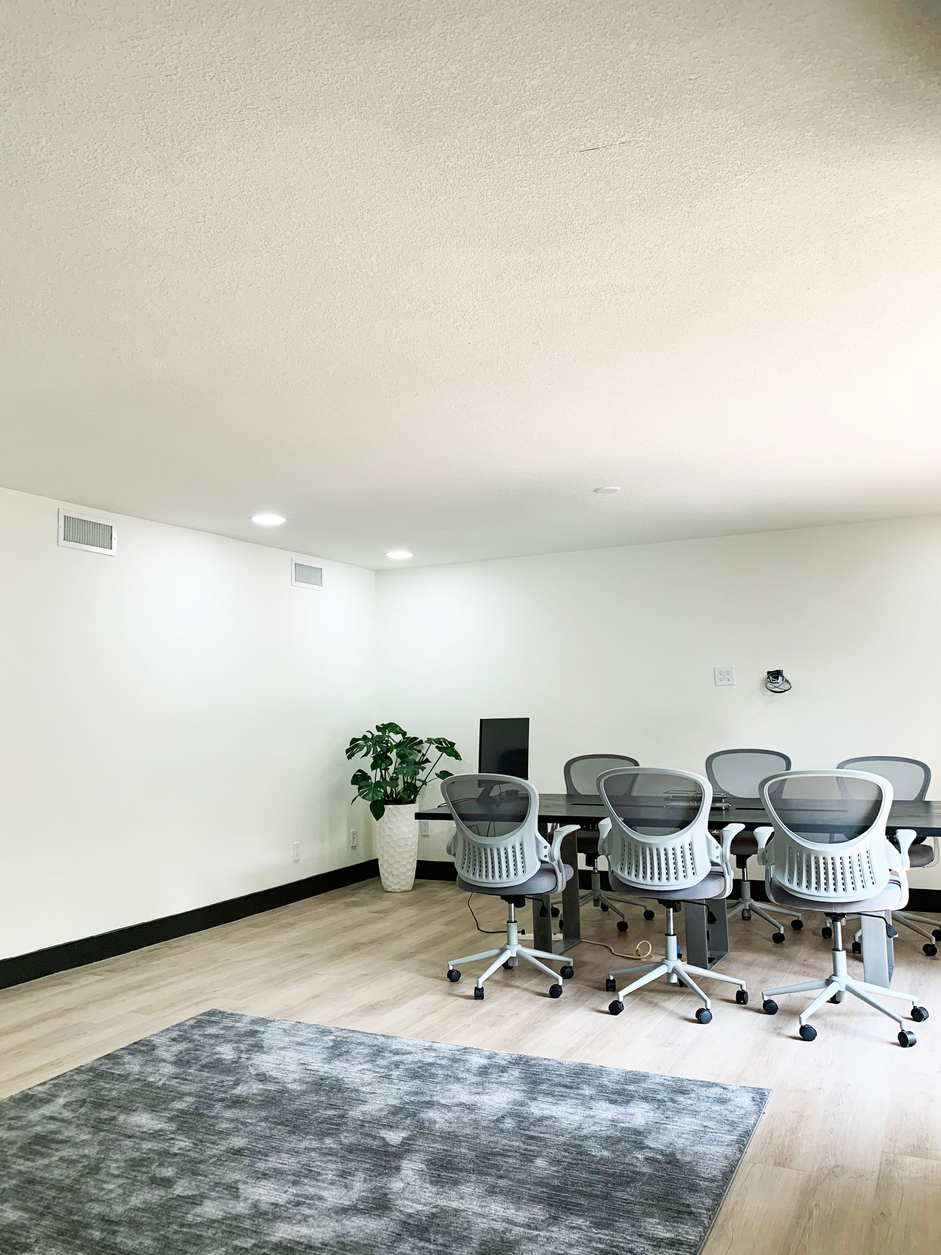 Office Leasing Opportunities Available at the Stephens Lake Building in Columbia, MO. Learn More.