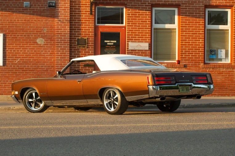 1971 Pontiac Grand Ville Convertible - 2019 People's Choice -12