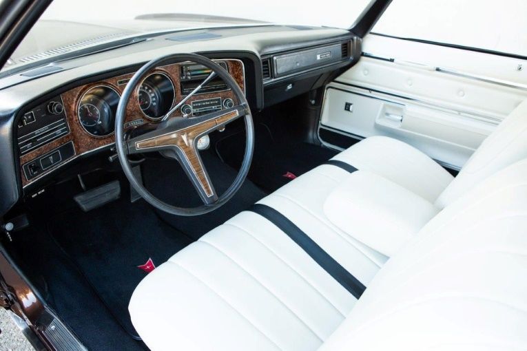 1971 Pontiac Grand Ville Convertible - 2019 People's Choice -11