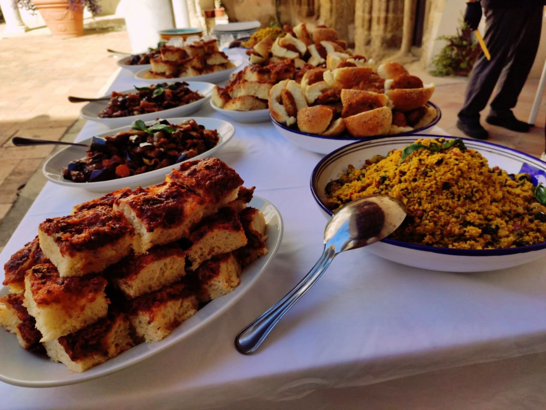 ricca scelta di piatti tradizionali siciliani