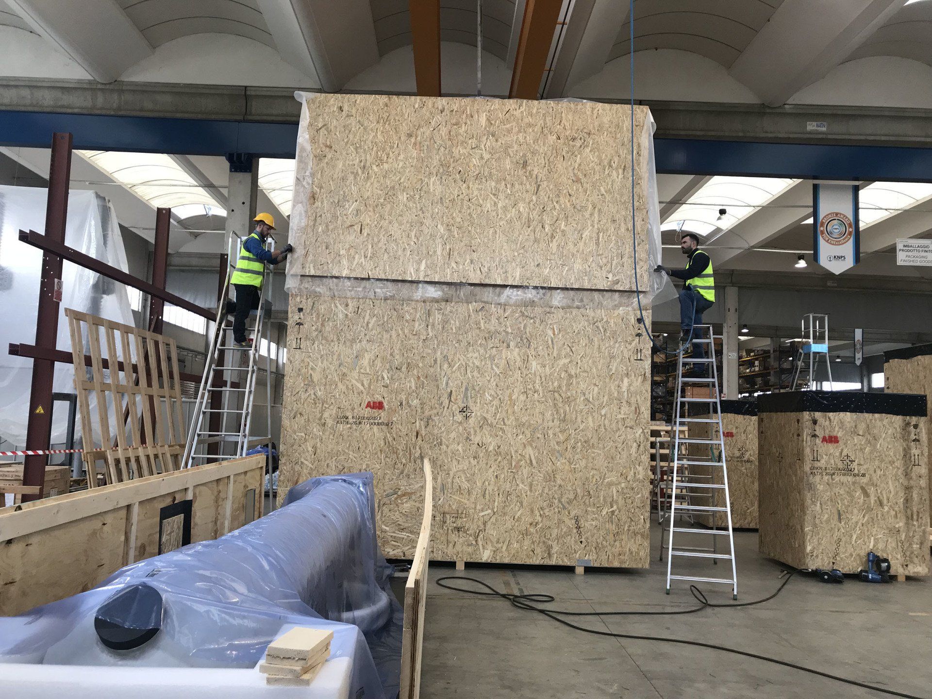 contenitori in legno per le esigenze di imballaggio