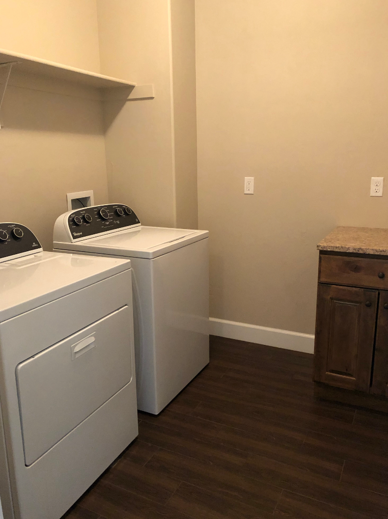 Villa La Vigne (Finished Basement)