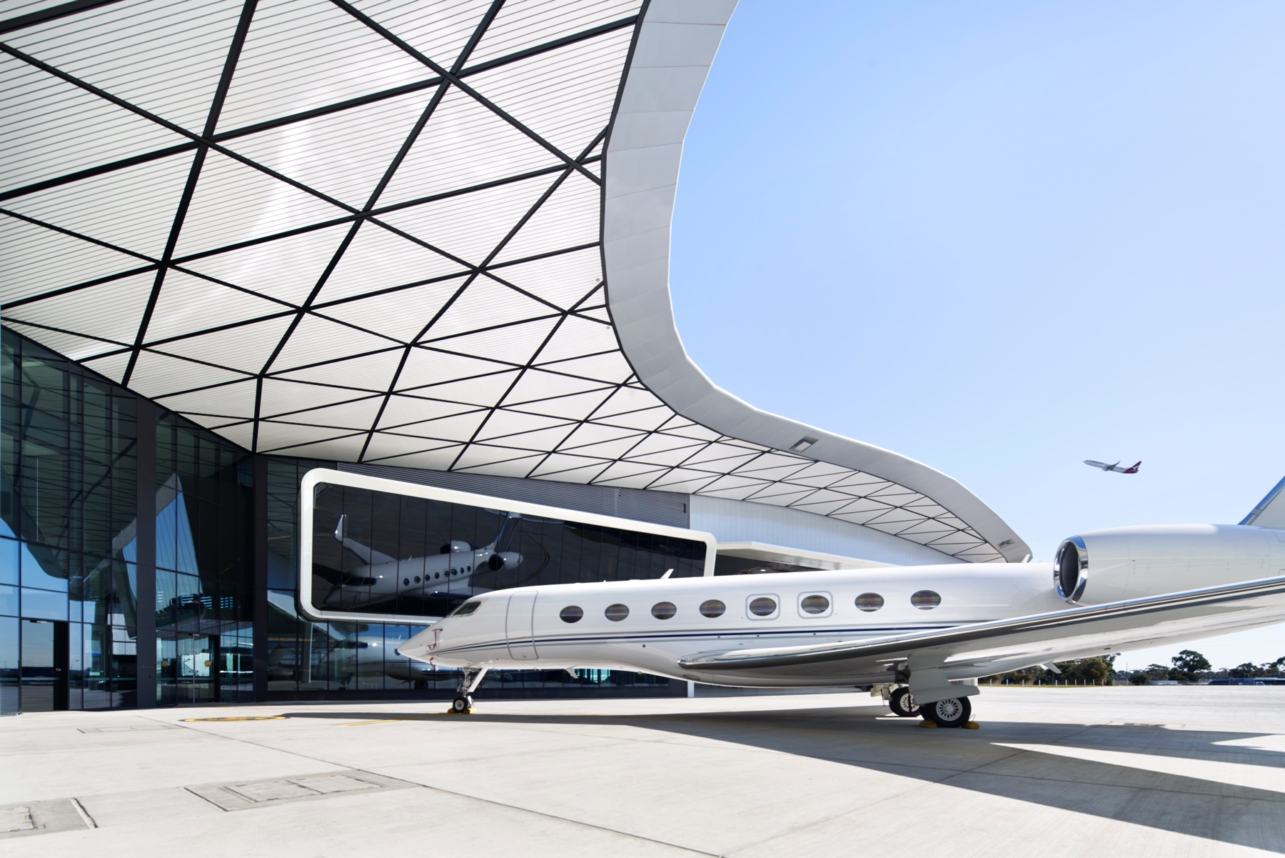 Private FBO terminal in Melbourne showing discreet boarding and exclusive access