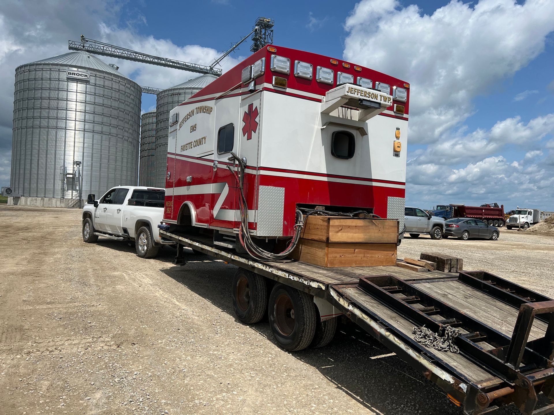 A customer purchased a damaged ambulance with the intention of reusing the cab and chassis. Our team assisted with the removal of the ambulance box, carefully preserving its integrity and condition so it could be refurbished and remounted on a new chassis. In addition, we helped facilitate new ownership for the unit, ensuring it remained a valuable asset instead of being discarded.