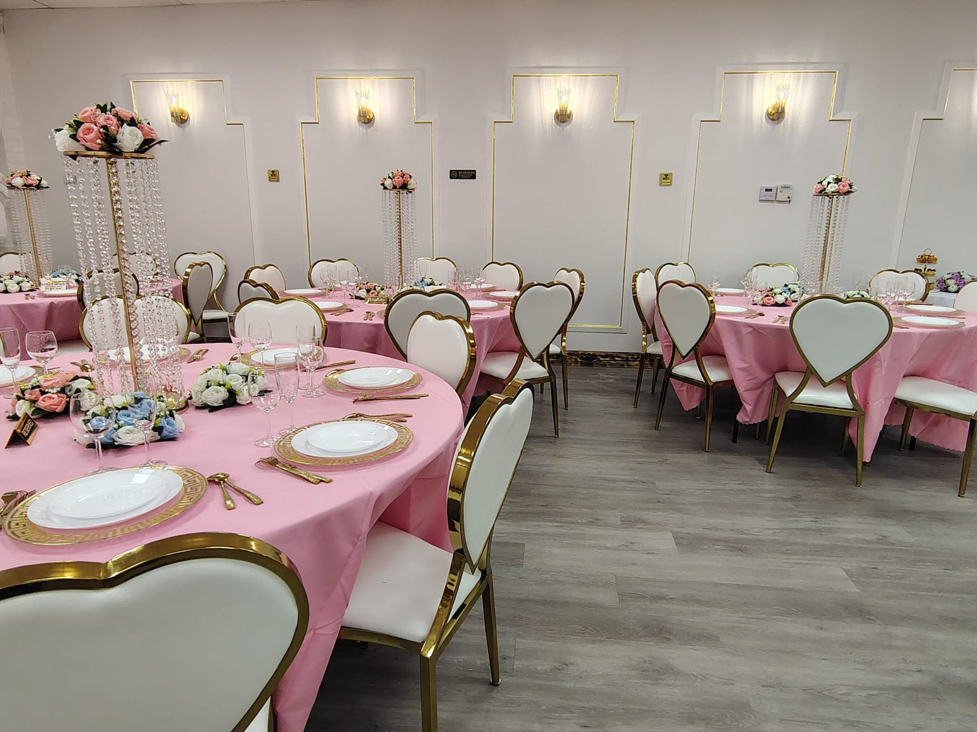 Event Space: 4026 N Mesa St El Paso, TX 79902