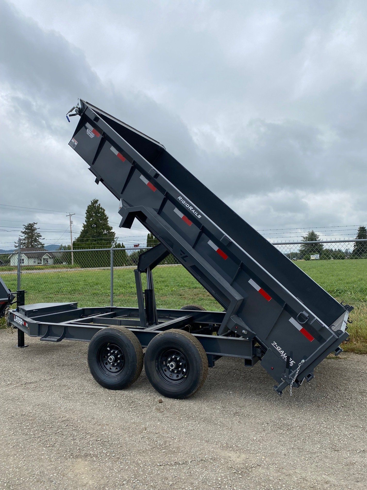 Trailers | Custom Truck Beds | Fab - Tech | Burlington, WA