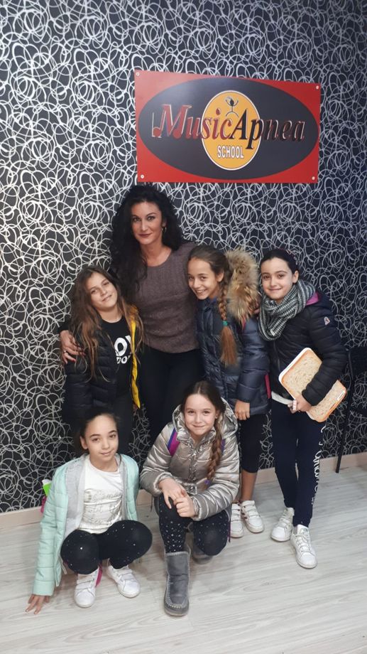 Daniela Capriati con gli studenti