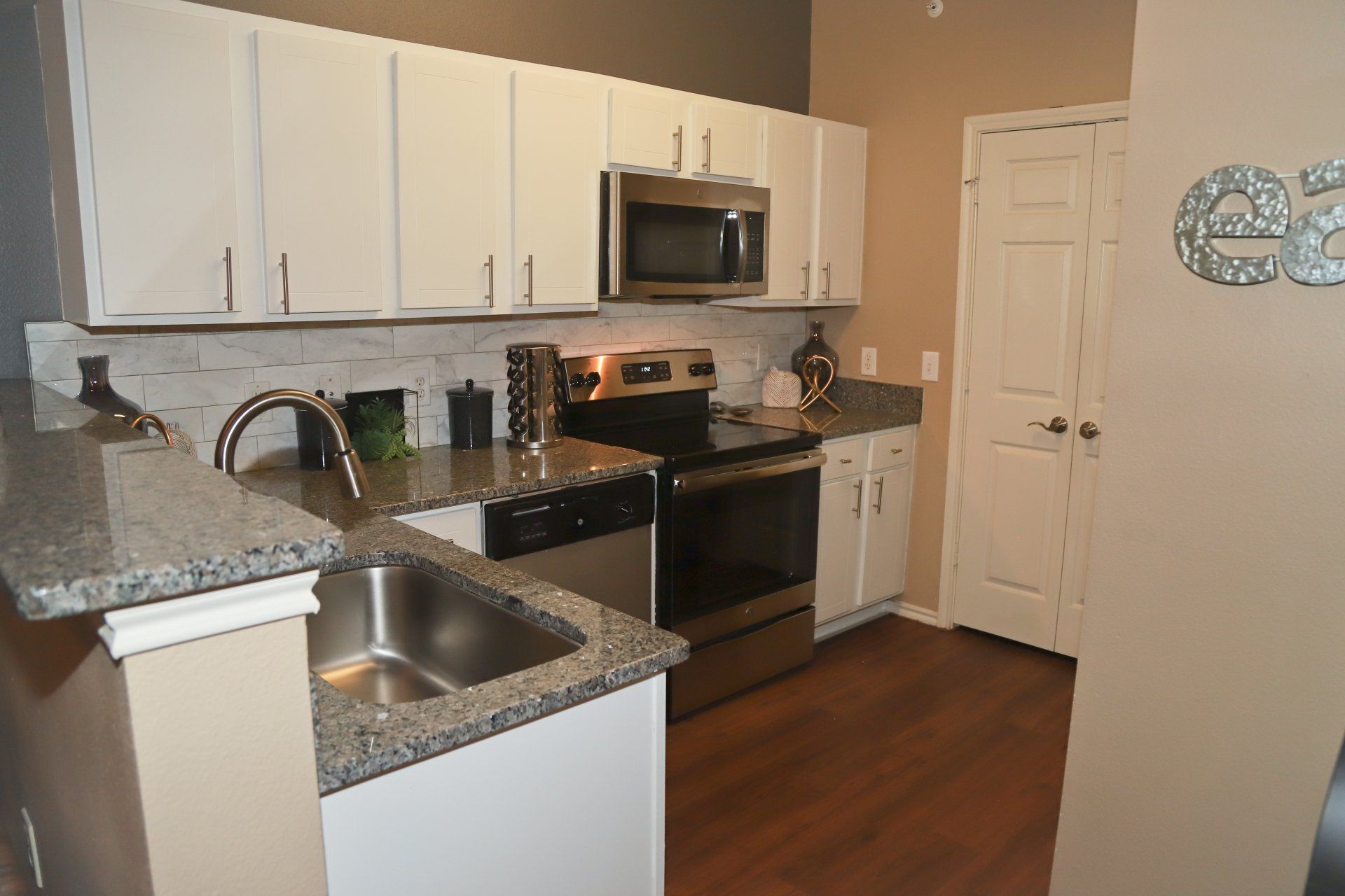 Apartments for Rent in San Antonio, TX Alon at Castle Hills