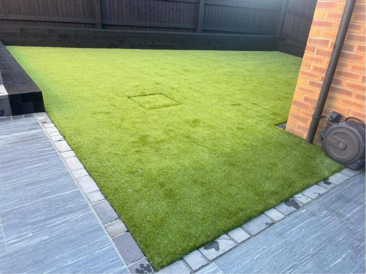 Zest Artificial Grass Bourne new artificial lawn with paving surround