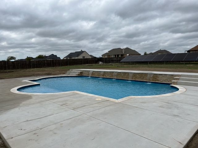 Big Pool — Dallas, TX — Heavenly Pools