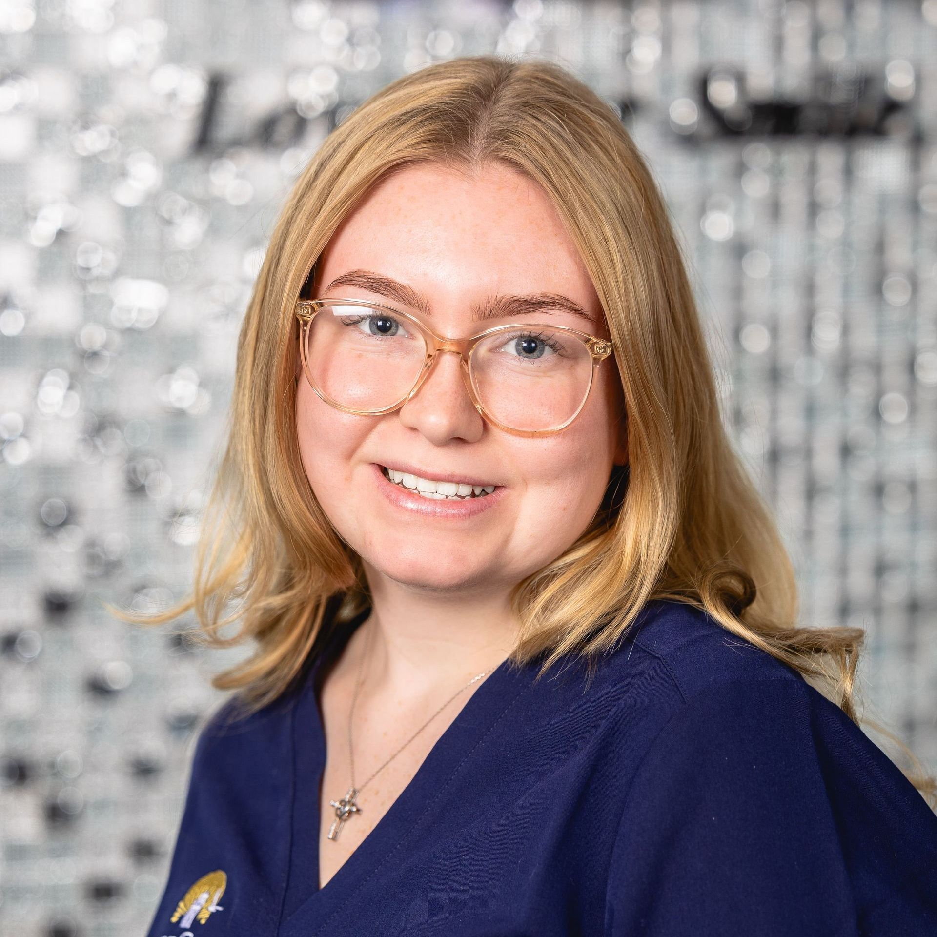 Amanda E, Dental Assistant
