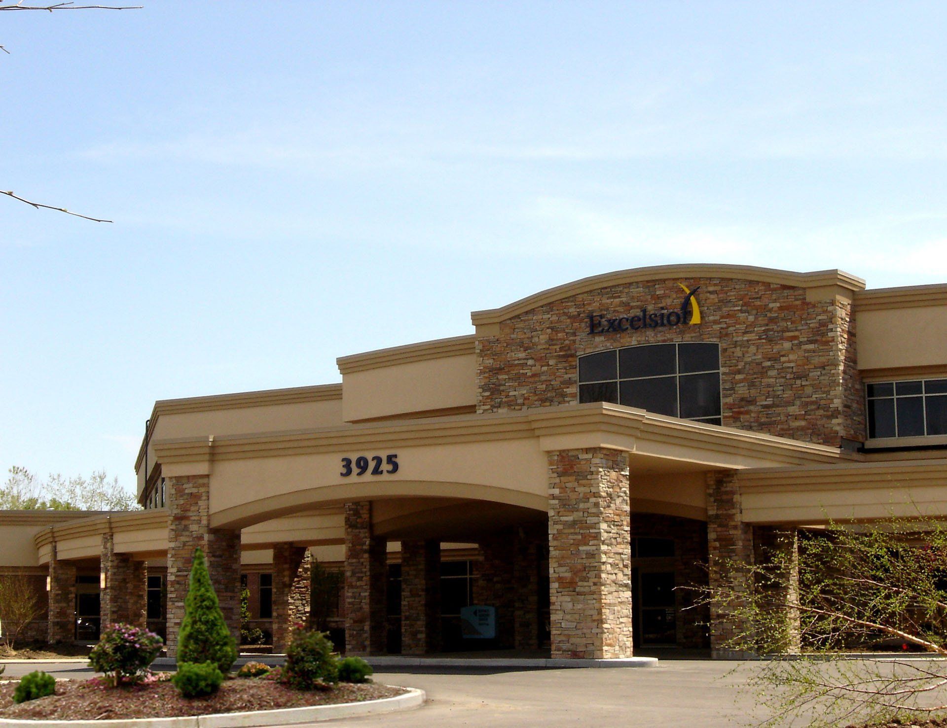 Excelsior Orthopaedics | Physical Therapy & Medical Building Design