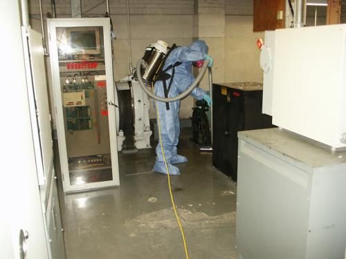 Man Commercial Clean Up - Lansing, MI - Sunrise Cleaning & Construction Services