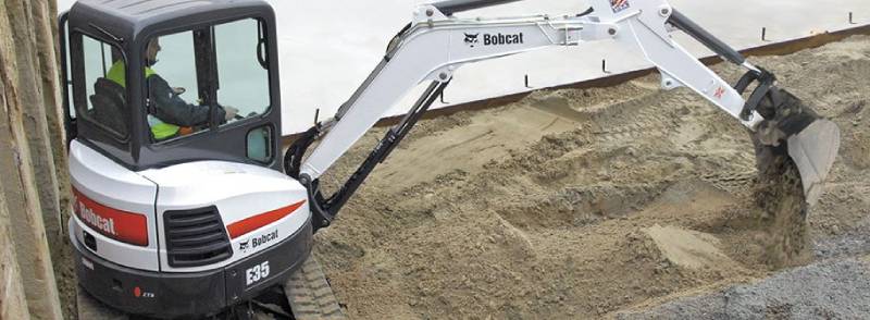 noleggio scavatore bobcat