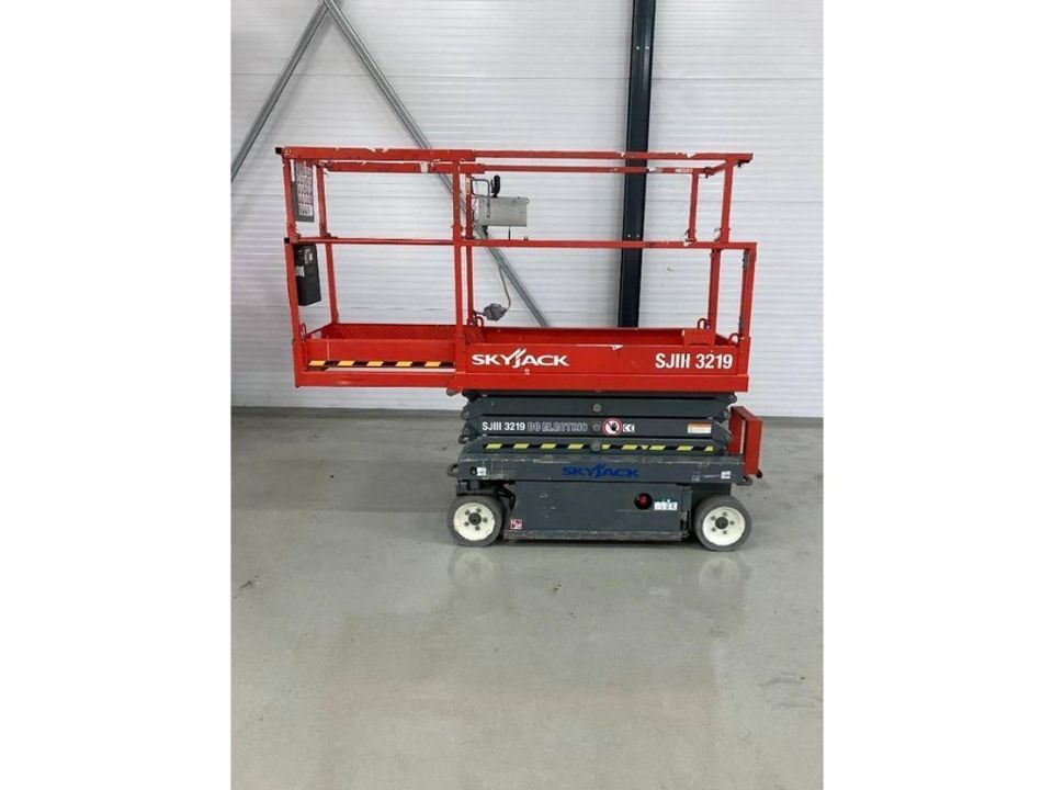 noleggio piattaforme aeree Reggio Emilia