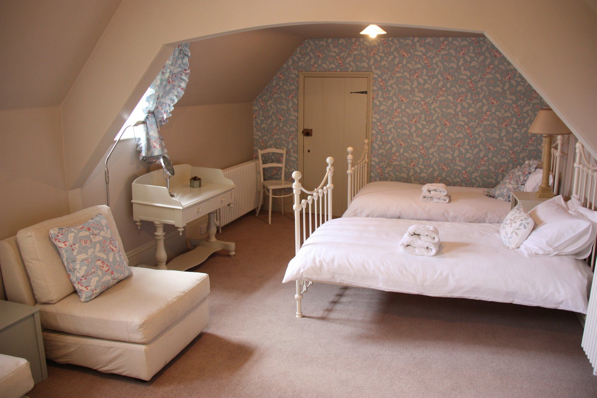 Ingleby Manor East Wing bedroom