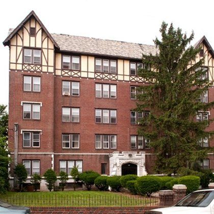 Majestic | East Orange, New Jersey