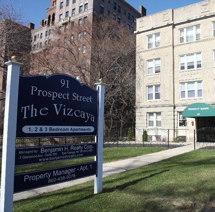 Vizcaya | East Orange, New Jersey