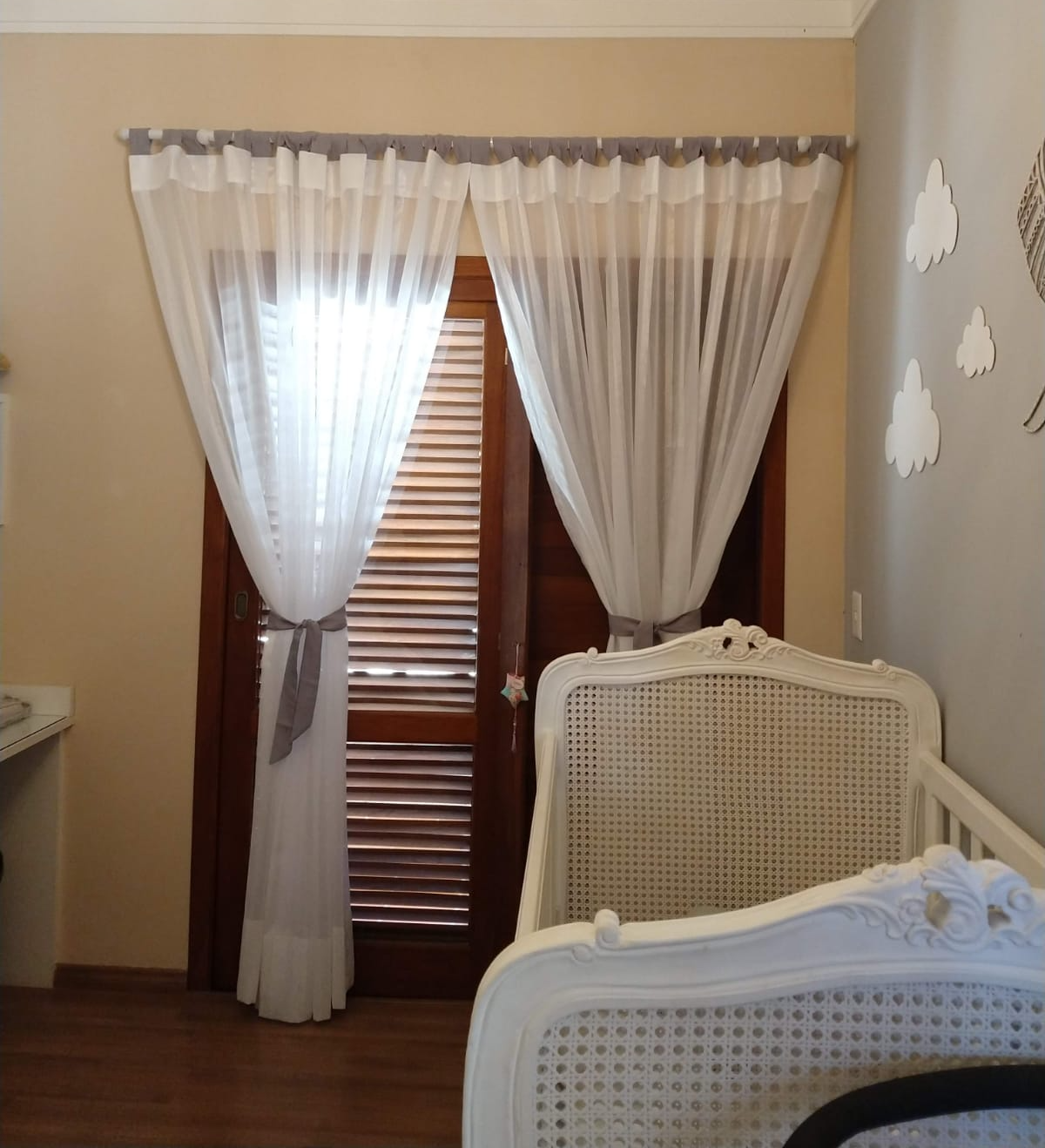 Qual é a melhor cortina para o quarto dos bebês?