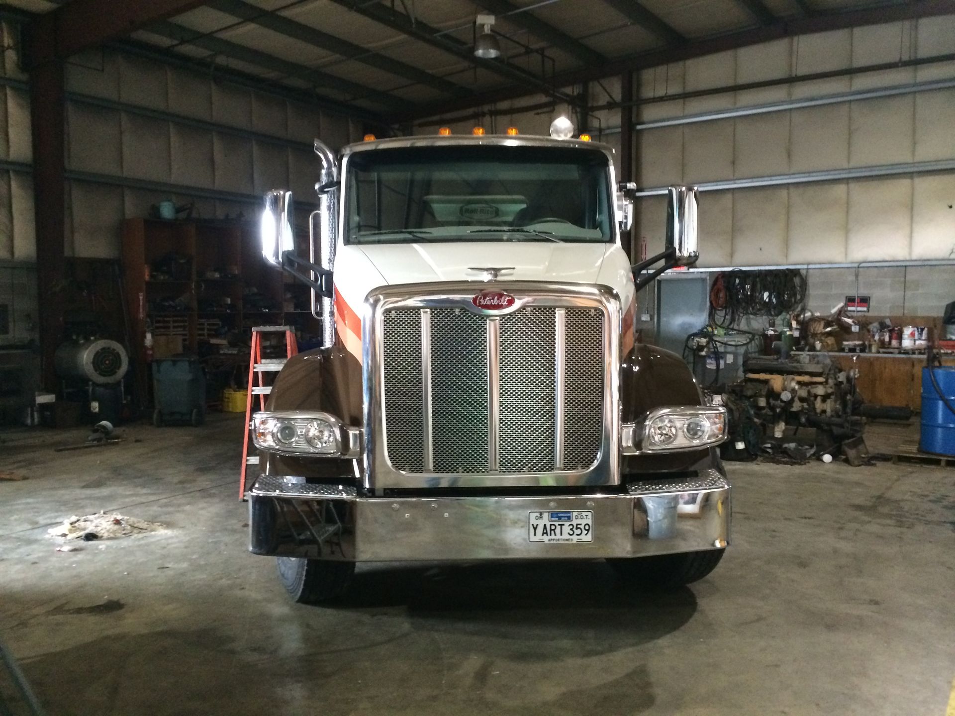 Out Back Dumpster — Troutdale, OR — Flannery's Drop Box Service, Inc.
