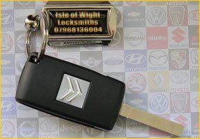 A spare set of Citroen car keys