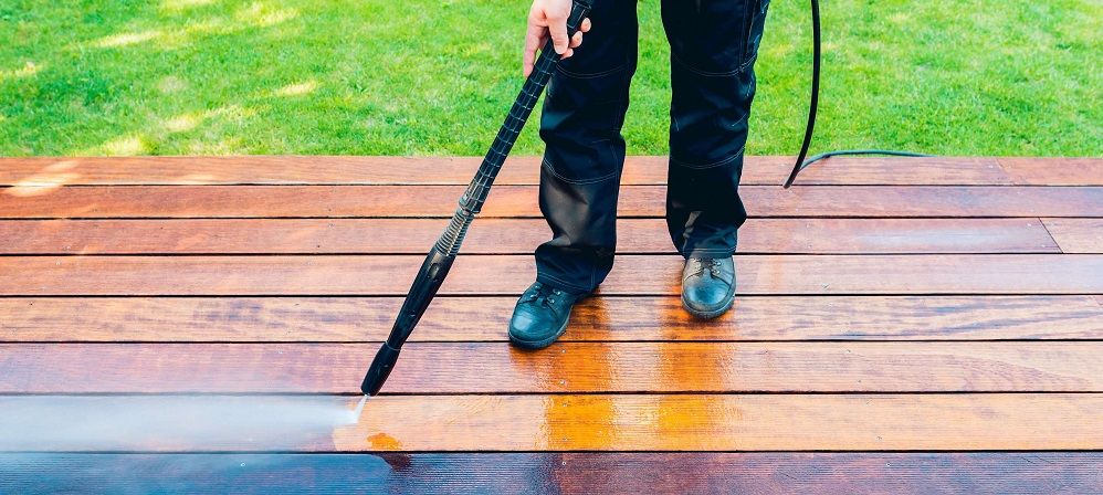 How to power wash a deck