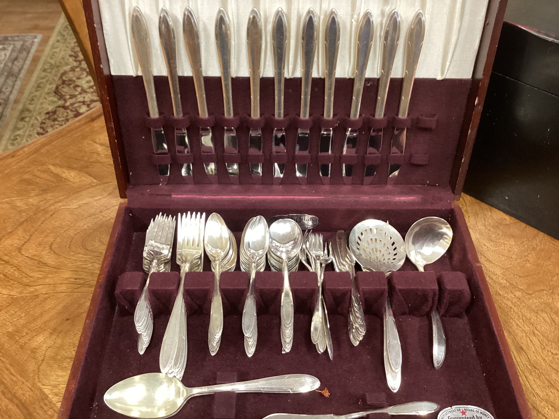 Nobility Silve Plate 6pc 11plc Flatware