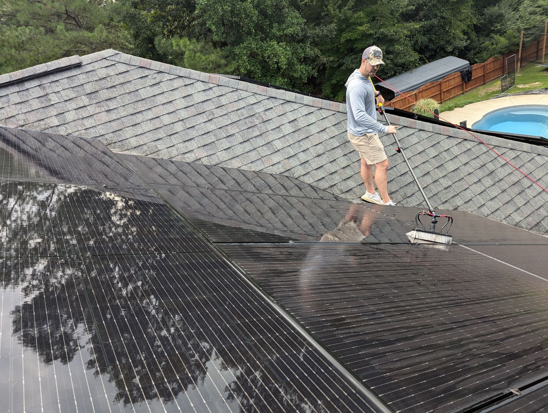 cleaning roof top solar panels