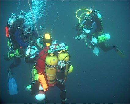 Σχολείο Advanced Trimix στα 130 μέτρα με μαθητές στην περιοχή Στέρνα Λουτρακίου.