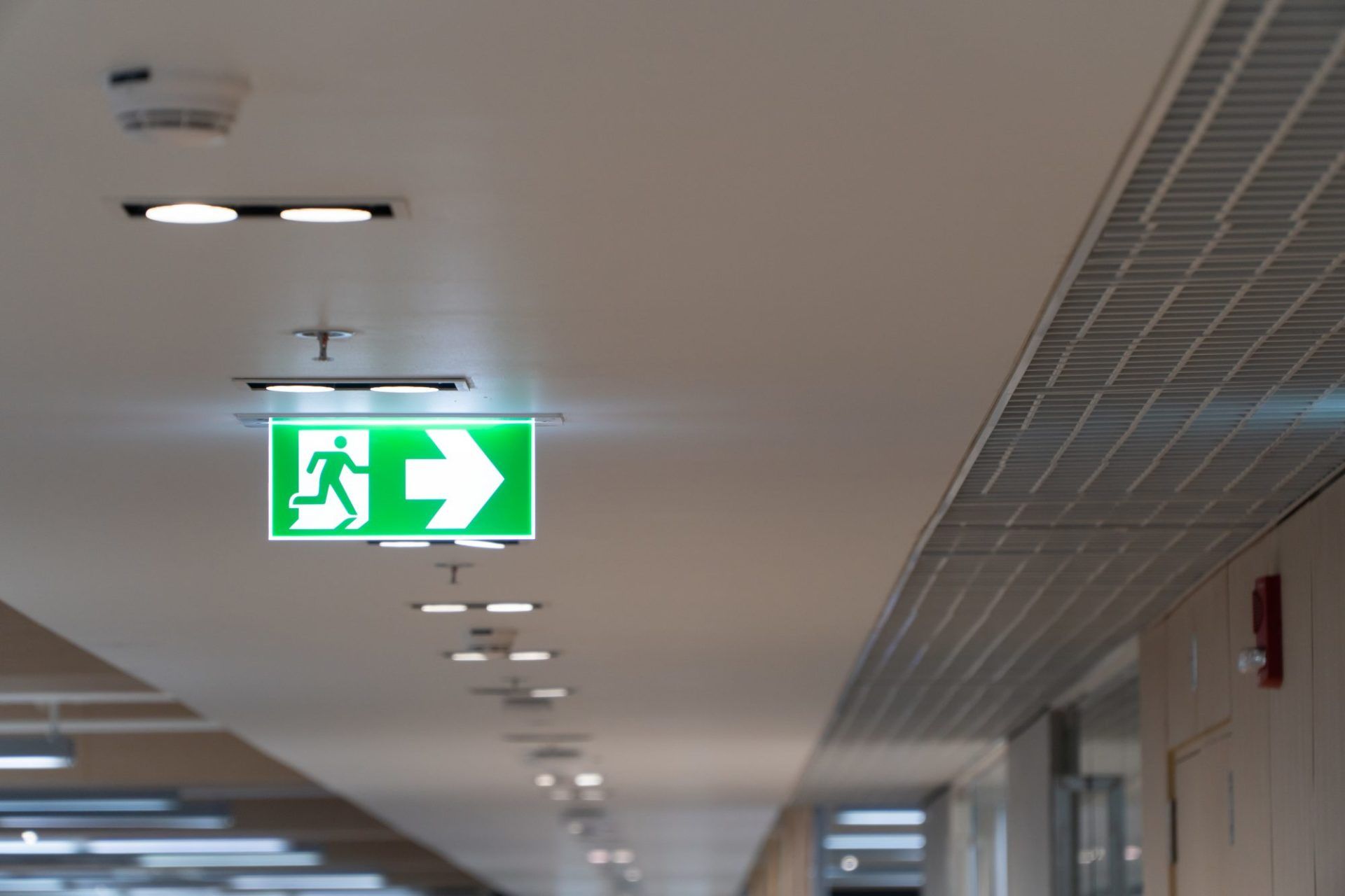 Mymesh monitors status, functional testing and duration testing of emergency lighting
