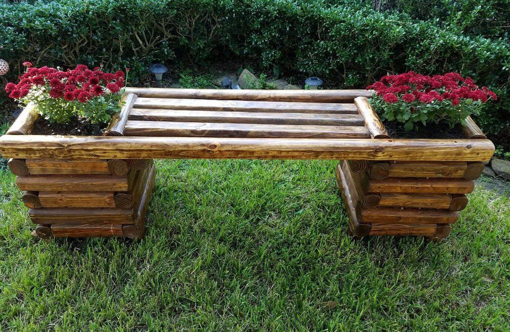 15 Unique and Amazing Lawn Displays - Wooden Benches Planters