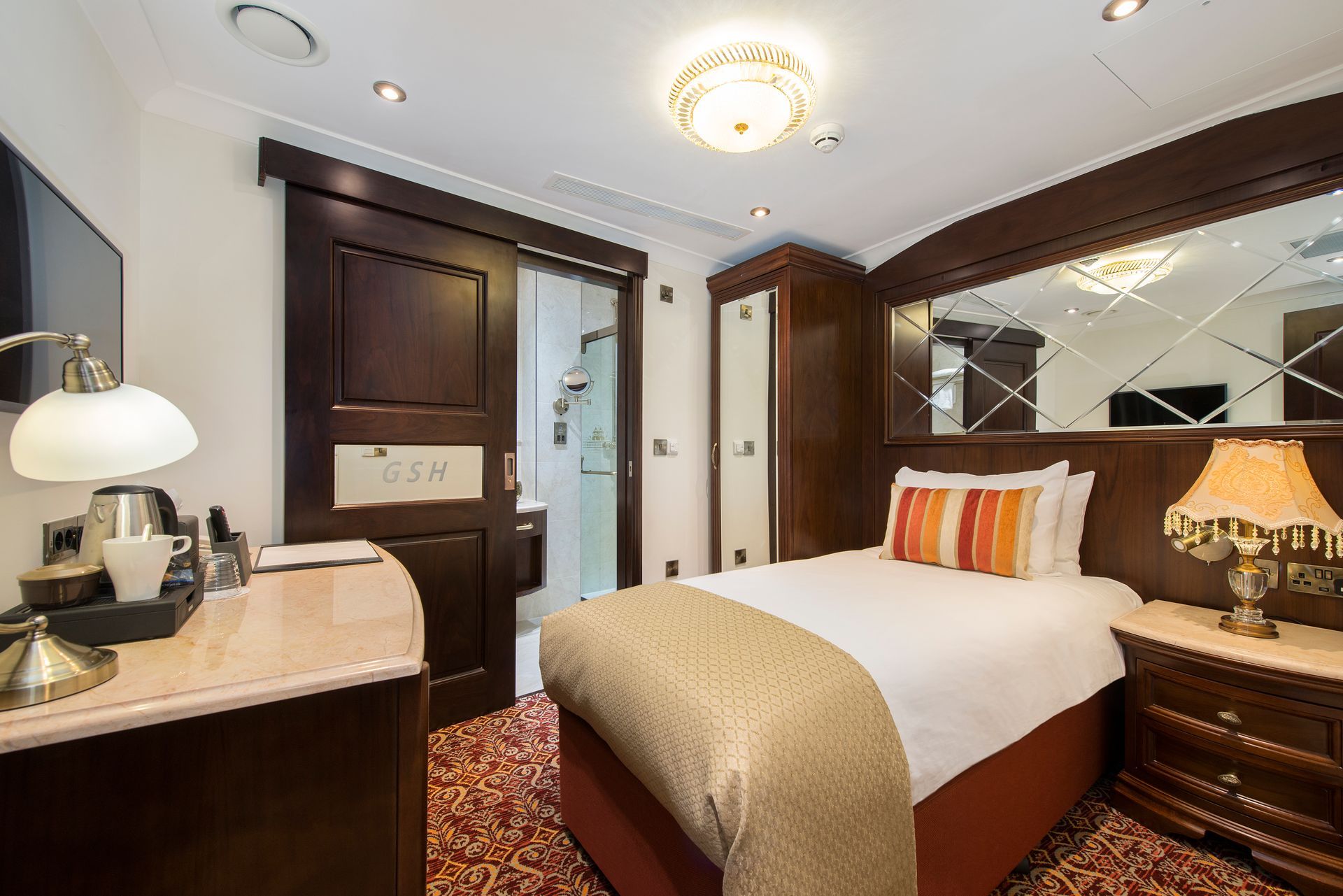 Serenity Single Room