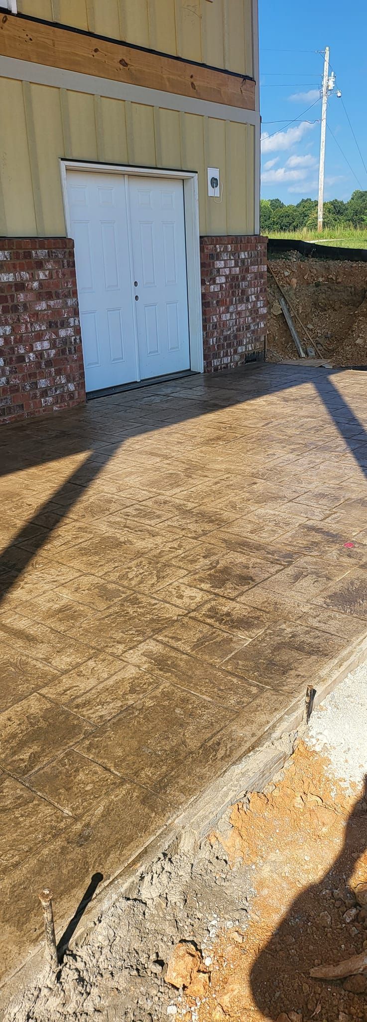 Precision Concrete Slab Pouring 