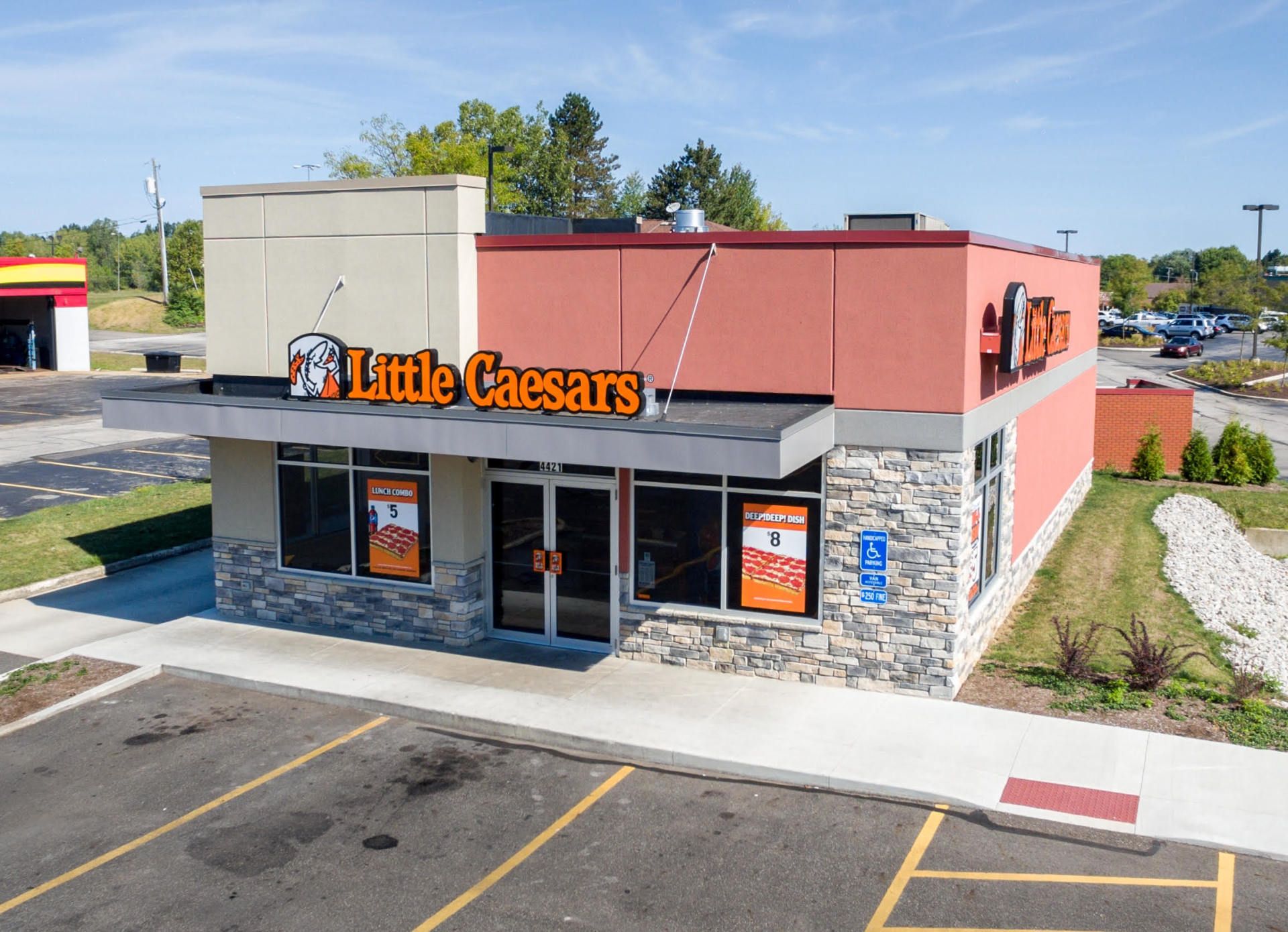 Little Caesars - Pizza Pizza!