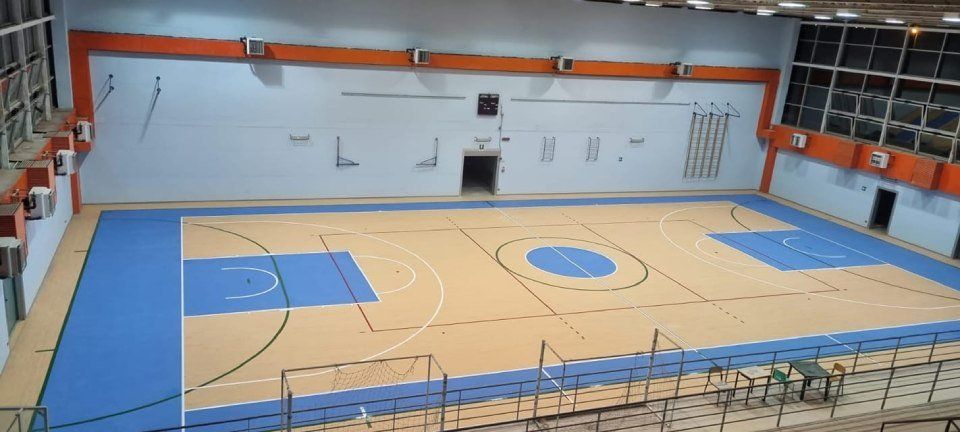 realizzazione pavimenti per impianti sportivi a Bari per palestra