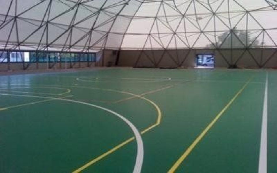 posa pavimenti per impianti sportivi a Bari