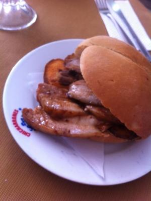 Desayunos y almuerzo en Pueblo Libre