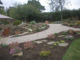 Landscaping services - Wakefield - Largent Landscapes - Gardening services