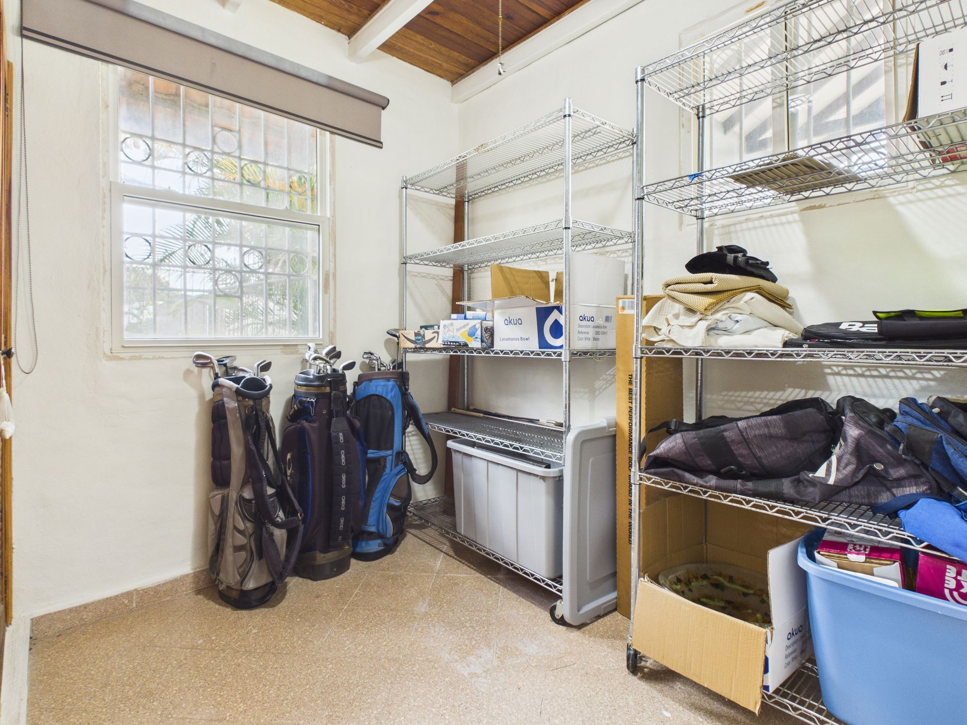 Producción integral de Real Estate para Inside Panama en Coronado Country Club: Fotos, planos y tour virtual.