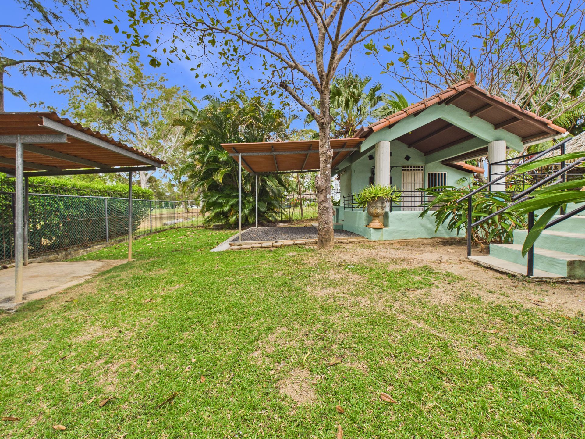 Producción integral de Real Estate para Inside Panama en Coronado Country Club: Fotos, planos y tour virtual.