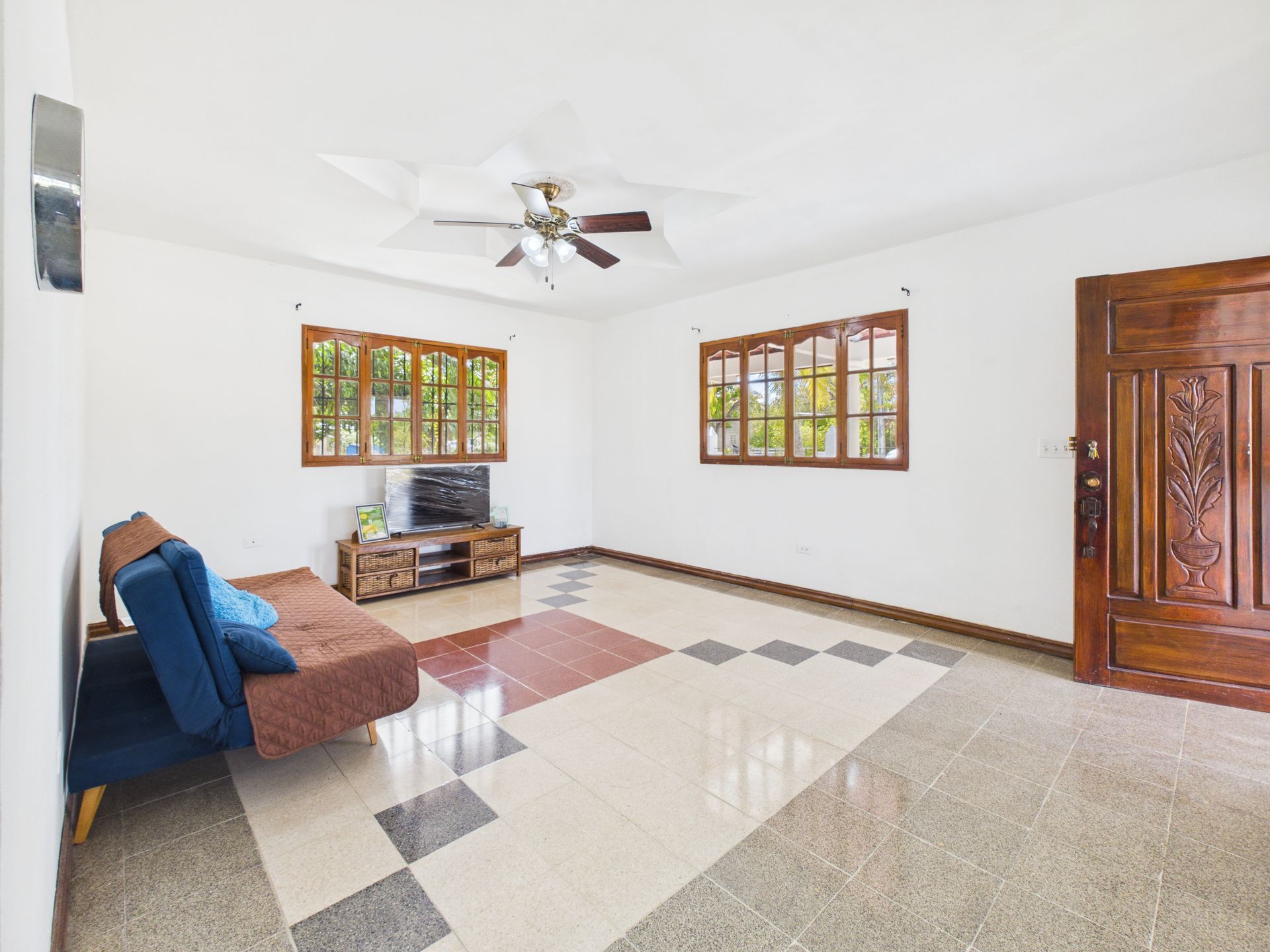 Fotografía profesional de casa de campo en Antón, Coclé, para Tetzel Inmuebles.