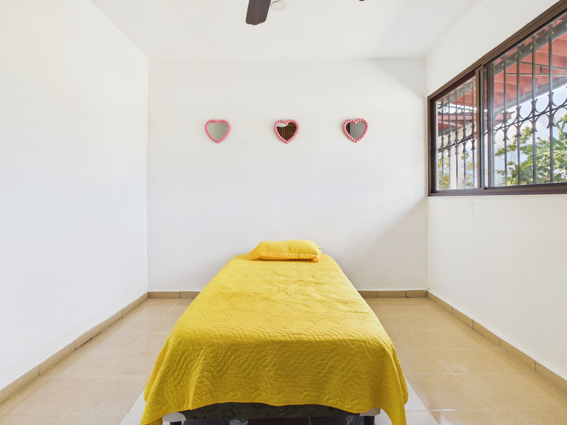 Fotografía profesional de casa de campo en Antón, Coclé, para Tetzel Inmuebles.