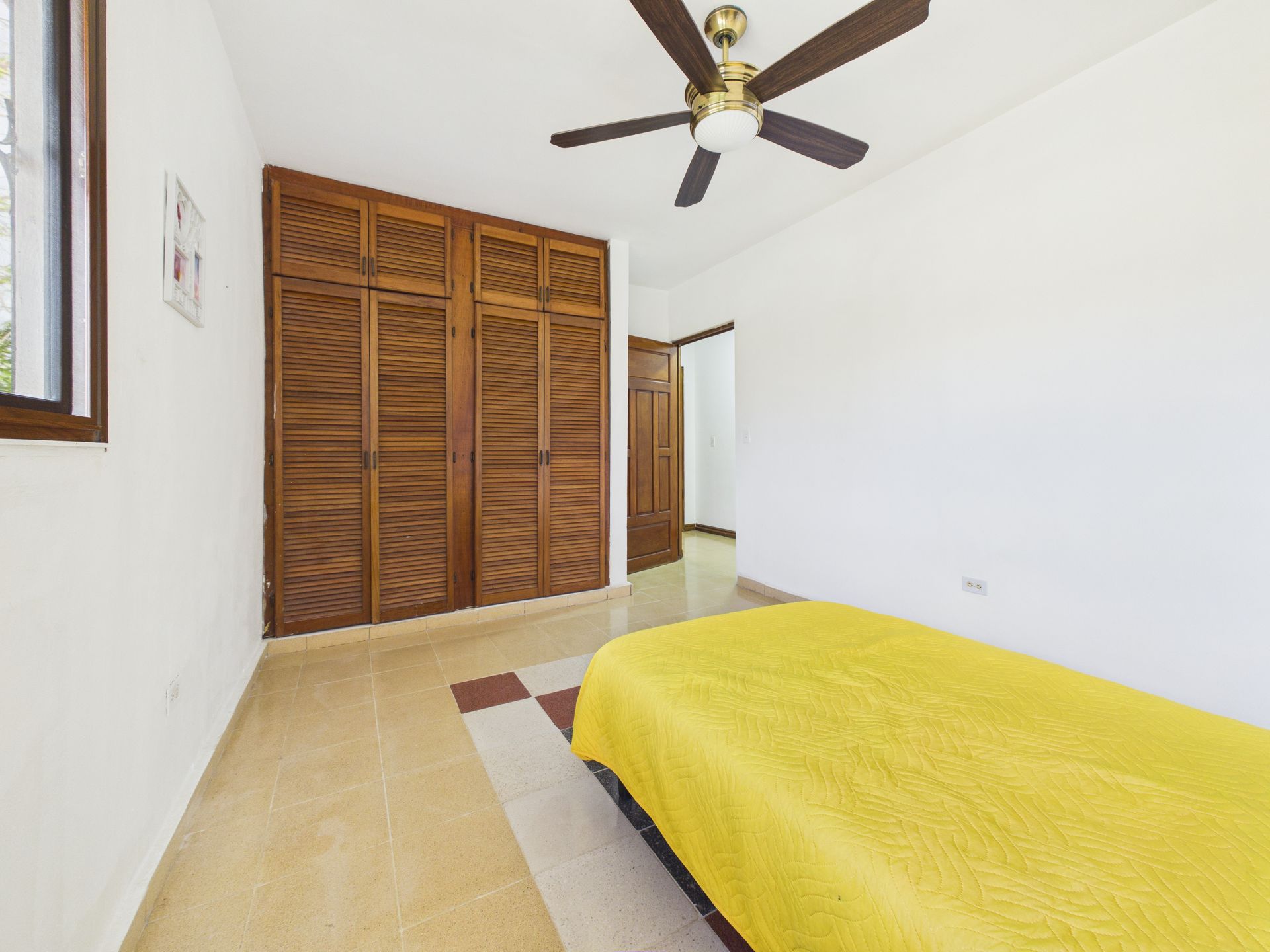 Fotografía profesional de casa de campo en Antón, Coclé, para Tetzel Inmuebles.